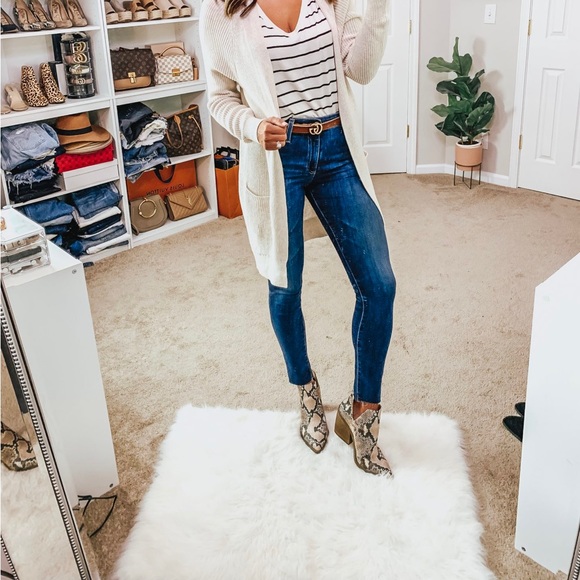 NWB Vince Camuto Gigietta Bootie in Bronze Snake Print - Picture 10 of 14